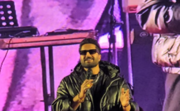 रुद्रपुर सरस आजीविका मेला: बॉलीवुड सिंगर जस्सी की शानदार परफॉर्मेंस ने जीता लोगों का दिल, पंजाबी गानों पर झूमे लोग