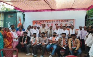 उत्तराखंड: शक्तिफार्म में कांग्रेस को मिली नई मजबूती, दर्जनों युवाओं ने थामा कांग्रेस का हाथ